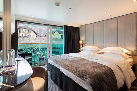 Balcony Suite: C